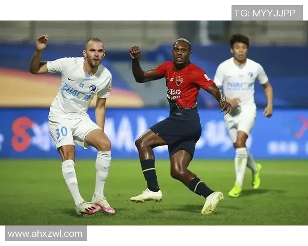 哥德堡与埃斯基的精彩对决分析及赛季前瞻